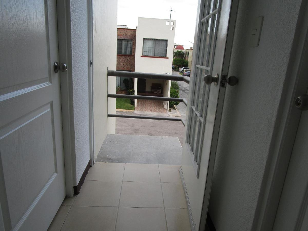 Preciosa Casa Palmera en Cuernavaca con Alberca Cocina Wifi fin de semana descanso vacacional Emiliano Zapata  Exterior foto