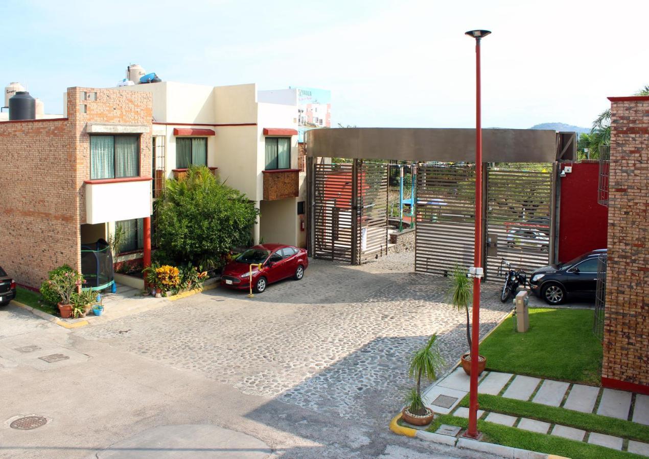 Preciosa Casa Palmera en Cuernavaca con Alberca Cocina Wifi fin de semana descanso vacacional Emiliano Zapata  Exterior foto